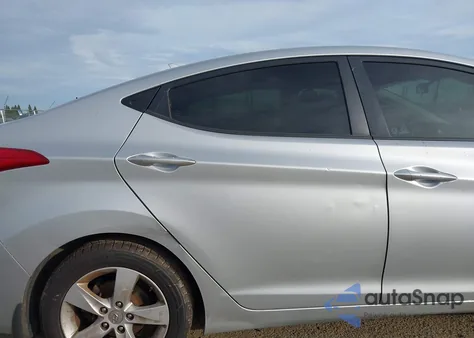 2013 Hyundai Elantra Gls z USA, uszkodzony, nr VIN 5NPDH4AE3DH420761